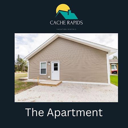 The Apartment Deer Lake Exterior foto